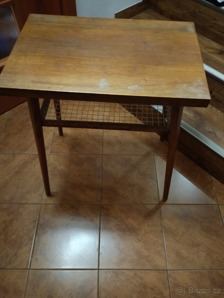 Prodám retro stolky - 2