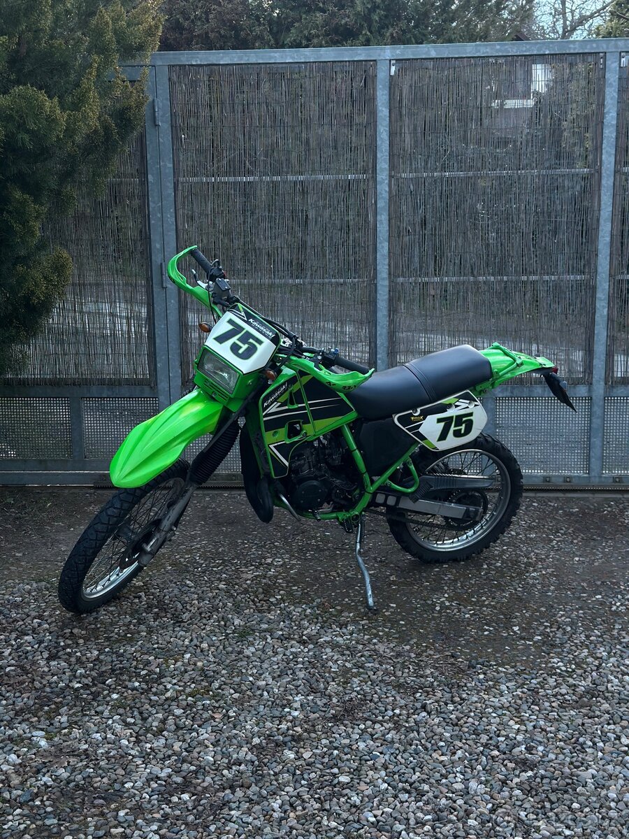 Kawasaki kmx 125 - 2