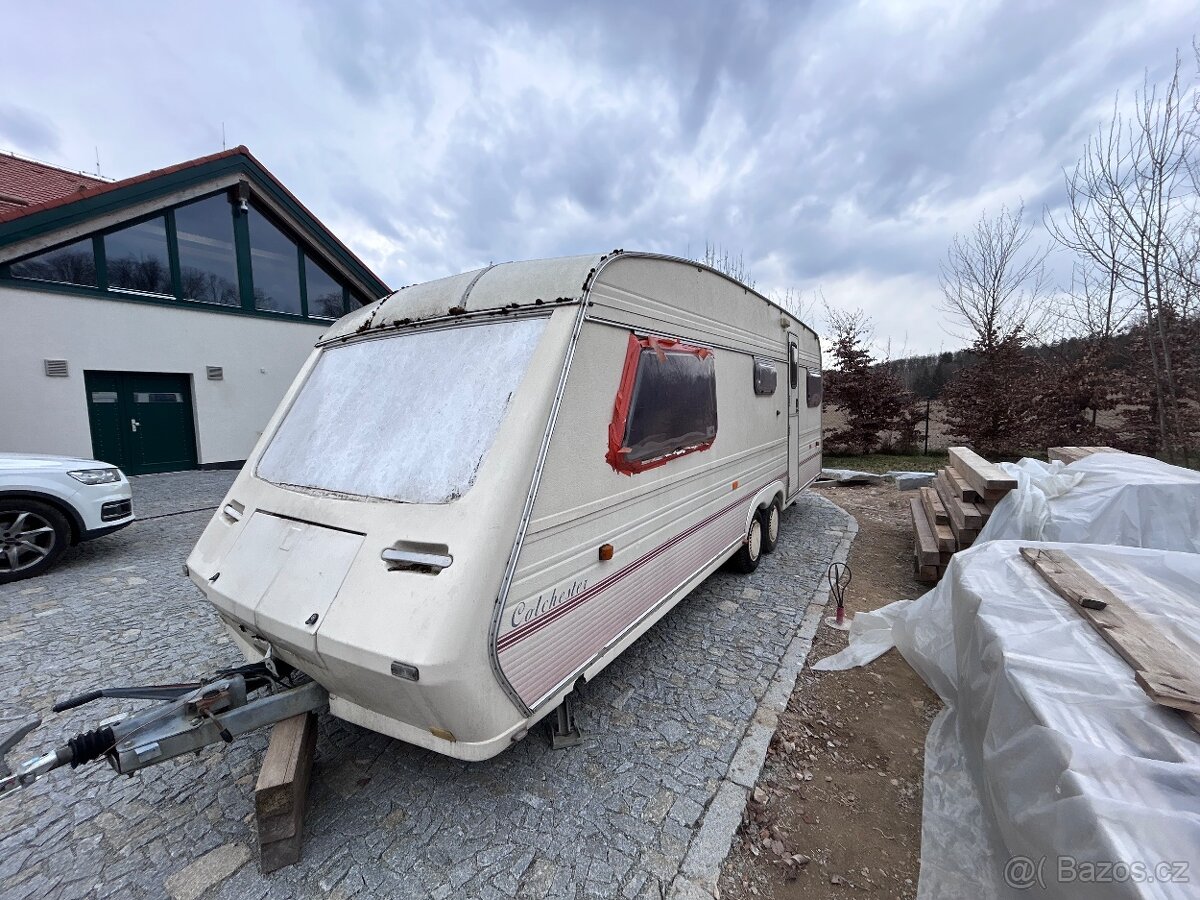 Prodám karavan k renovaci - 2