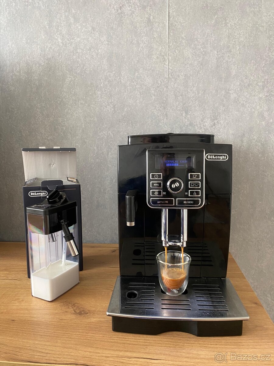 Kávovar Delonghi - 2