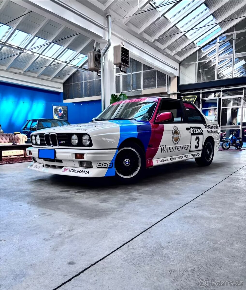 BMW M3 Motorsport E30 - 2