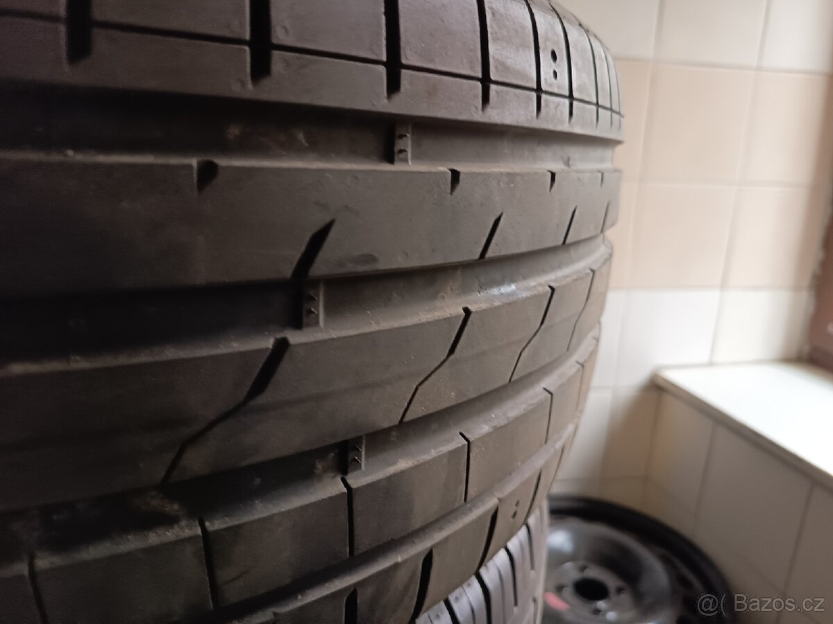 245/49r19 - 2