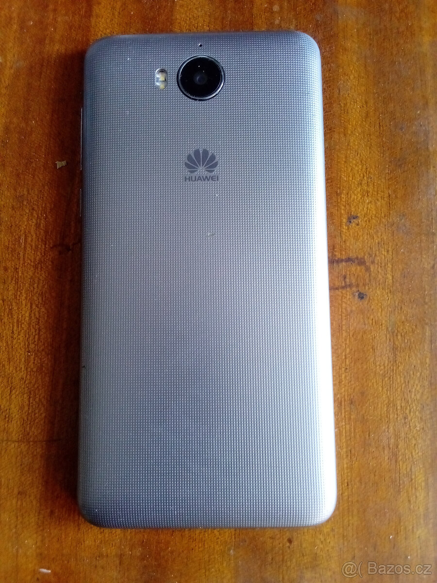 Prodám mobil Huawei MYA-L41 - 2