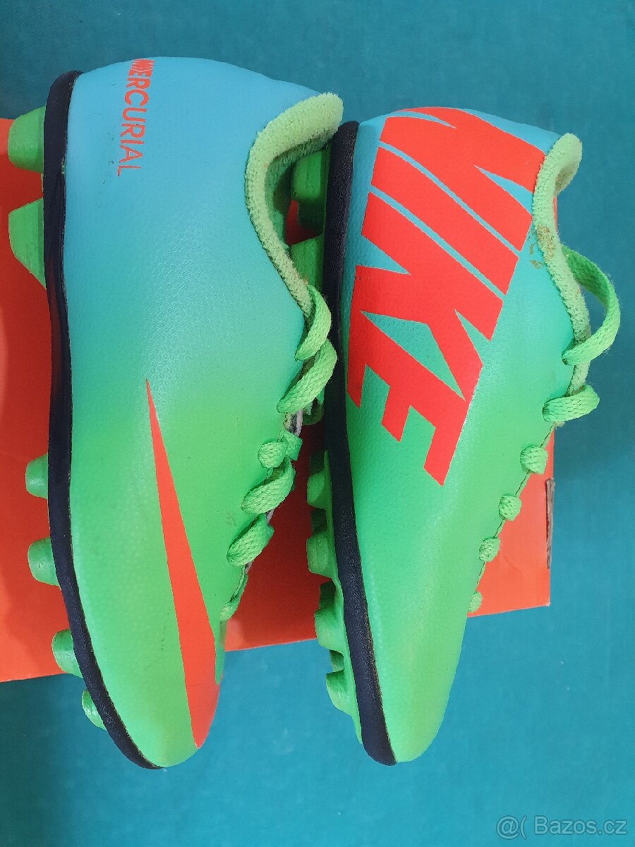 Kopačky Nike, EUR 27,5 stélka 16,5 - 2