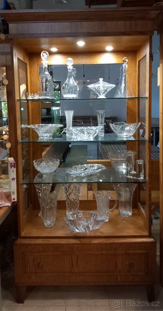 Prodejní Vitrína - 2