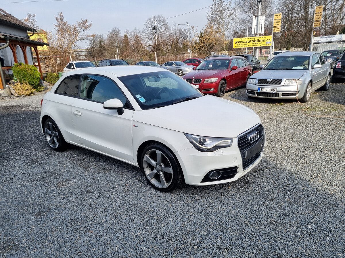 AUDI A1 1.6TDi 77KW R.V.2010 S-LINE - 2