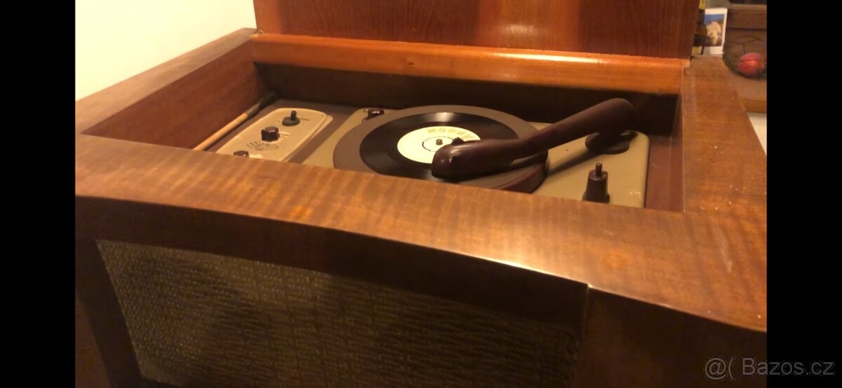 Gramoradio tesla - 2