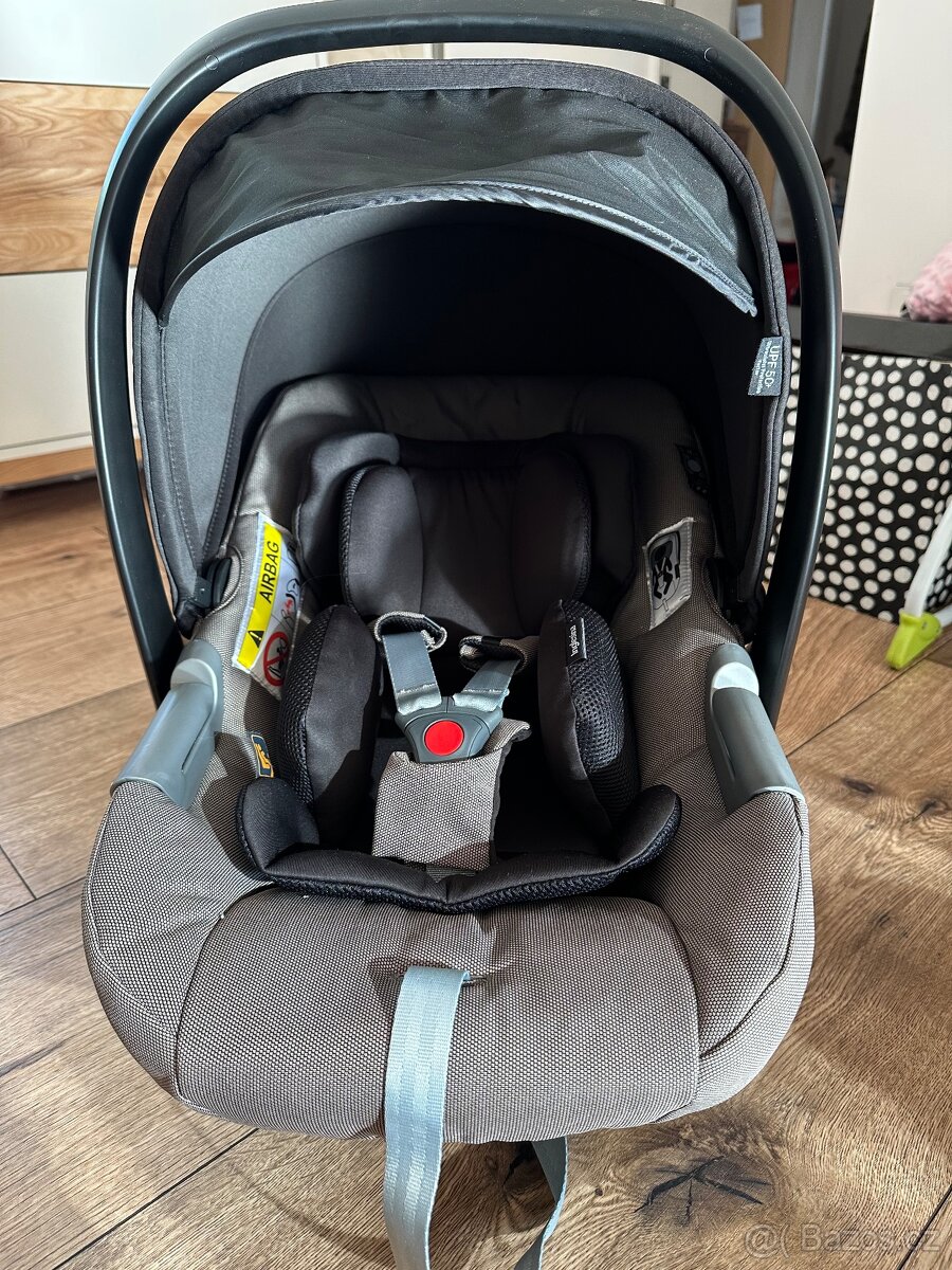 Inglesina Darwin i-Size vajíčko (0–13 kg) - bez základny - 2