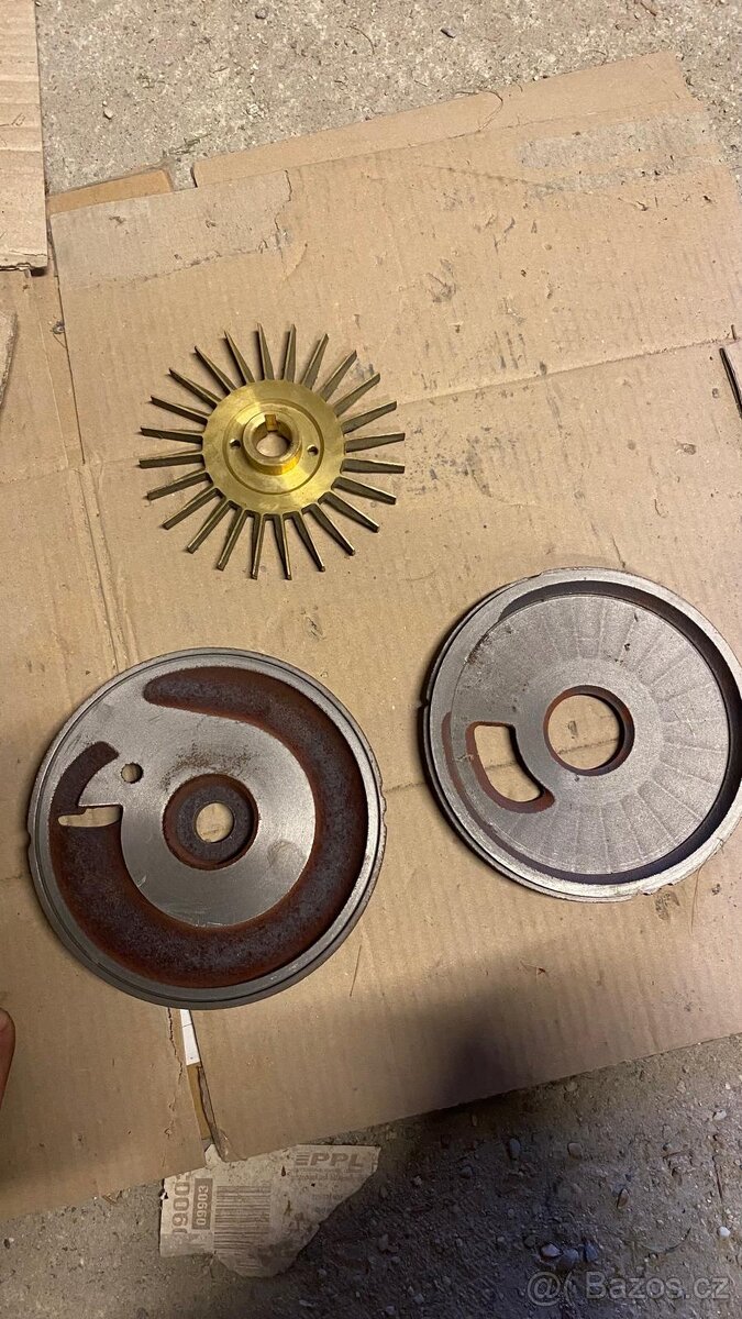 SIGMA SVA 32 - nepoužité oběžné kolo sací a výtlačná vložka - 2