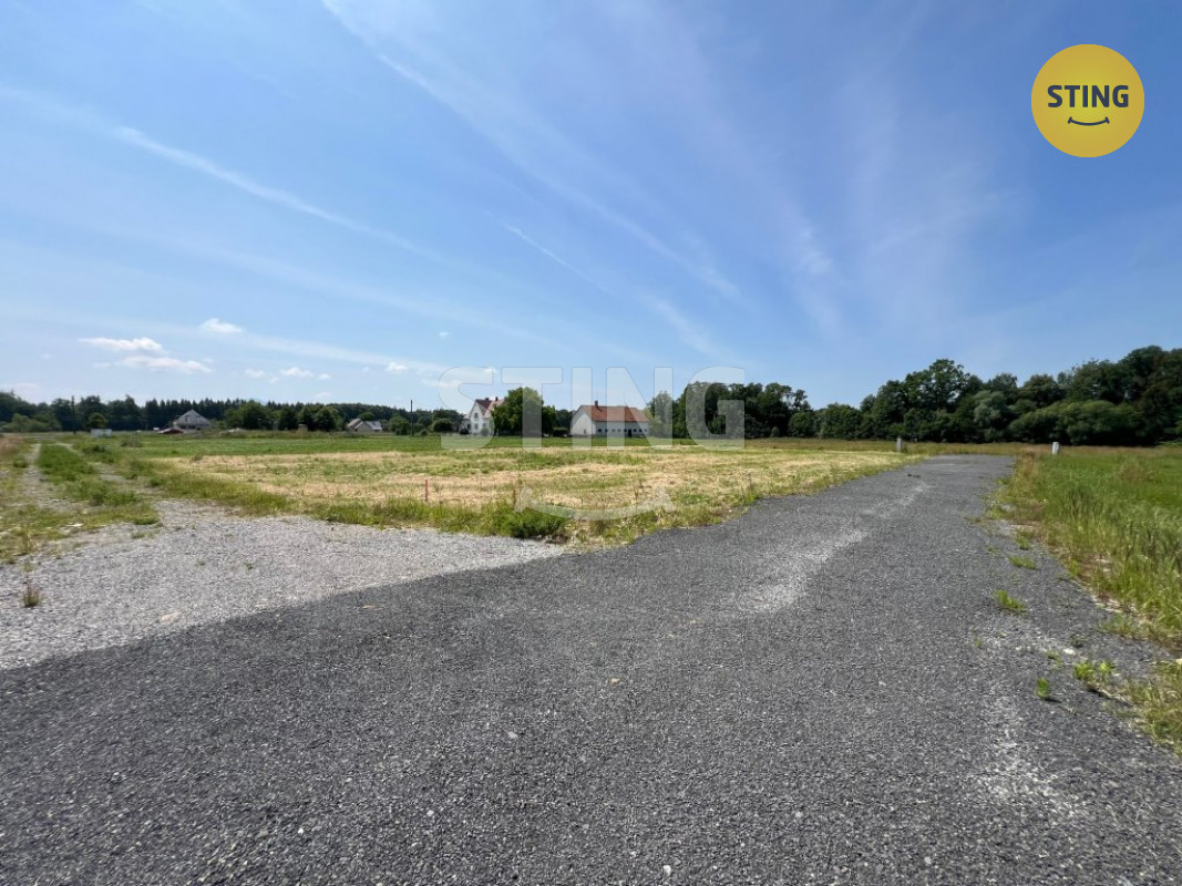 Nabízíme k prodeji stavební pozemek o rozloze 1129 m, 131641 - 2