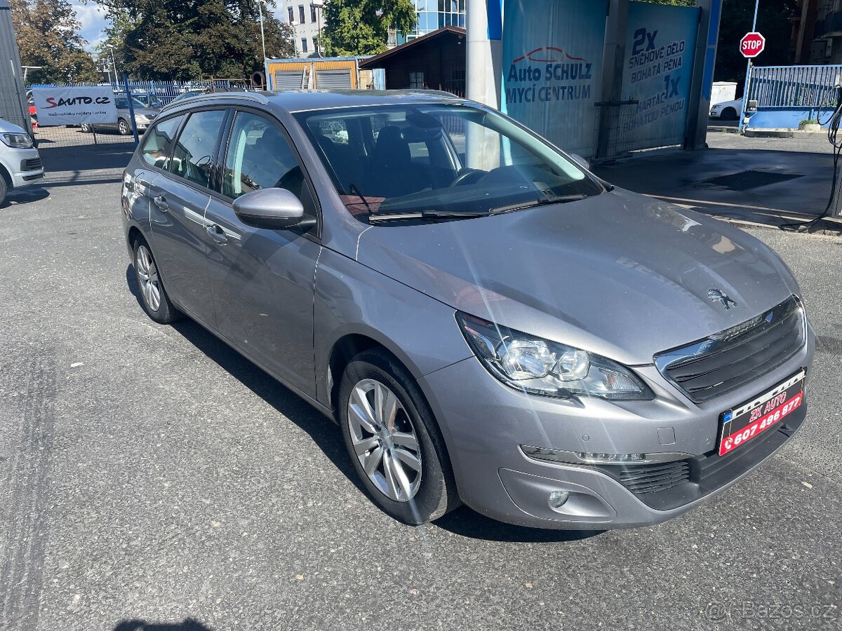 PEUGEOT 308 SW ALLURE 1.2i 96 KW Pure-Tech ČR 2015 - 2