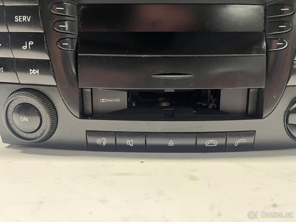 //Rádio Mercedes-Benz E W211 CD// - 2