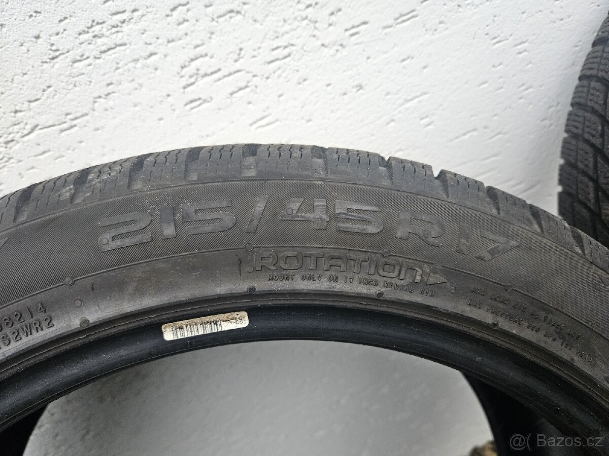 Nokian 215/45 R17 - sada zimních pneu - 2