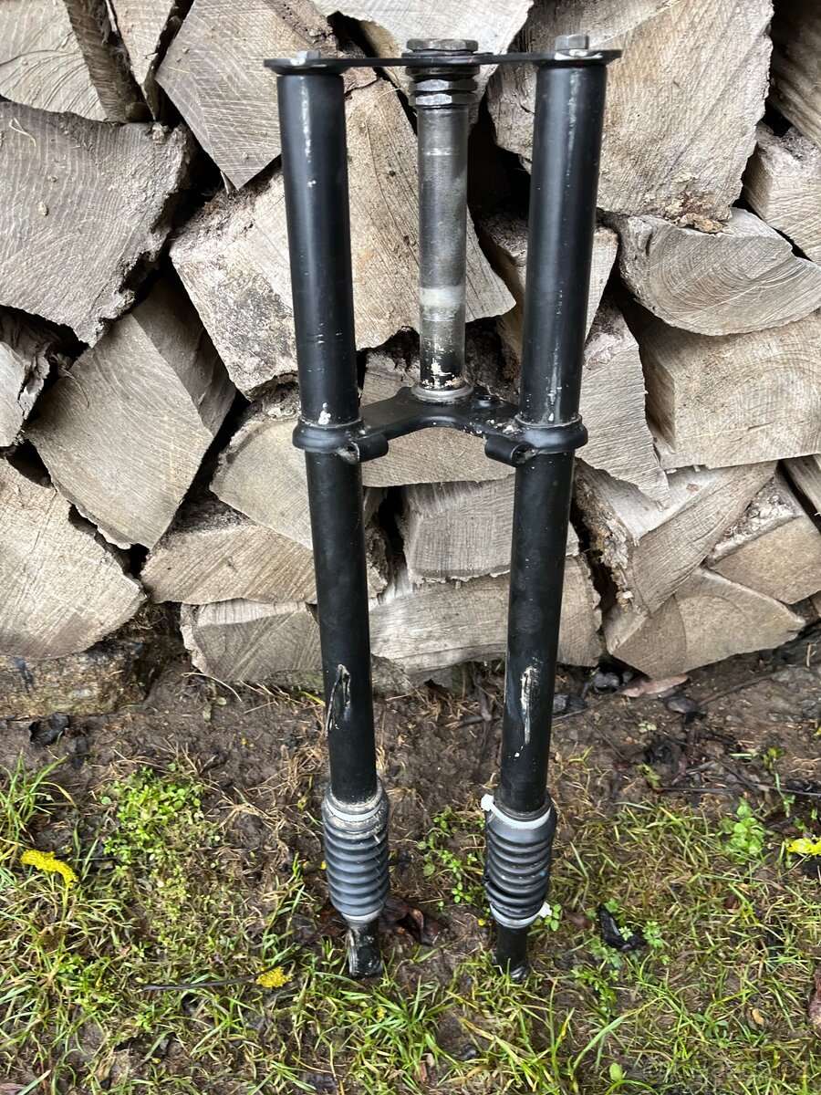 Vidlice jawa pionýr - 2