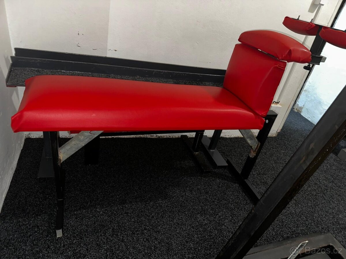 Vybaveni do posilovny - 2