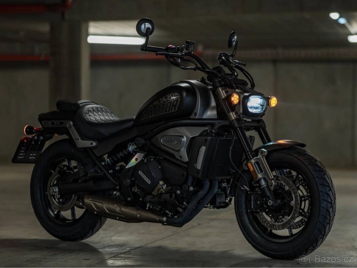 Prodám QJ MOTOR SRV 700 - 2