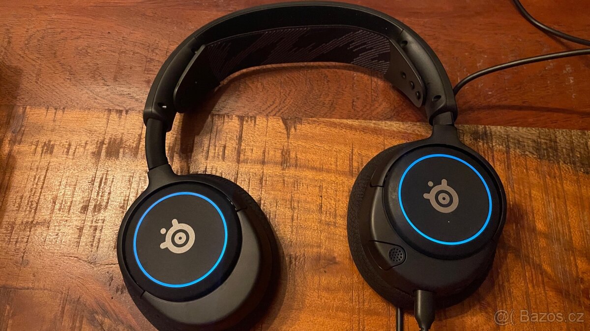 herní sluchátka SteelSeries Arctis Nova 3 - 2