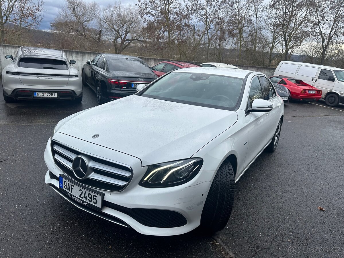 Mercedes-Benz E350e W213 - 2