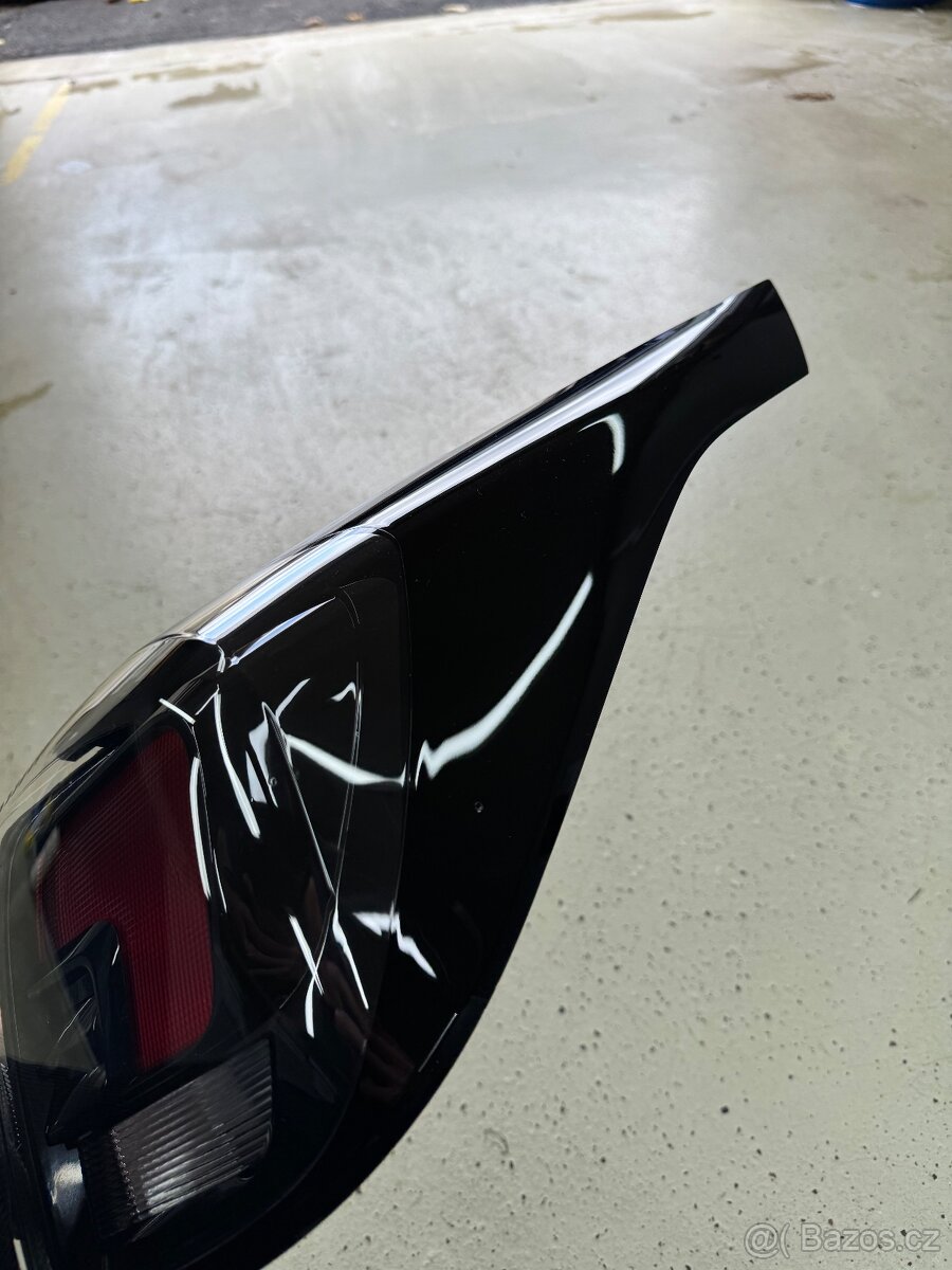 Zadní světlo opel Crossland - 2