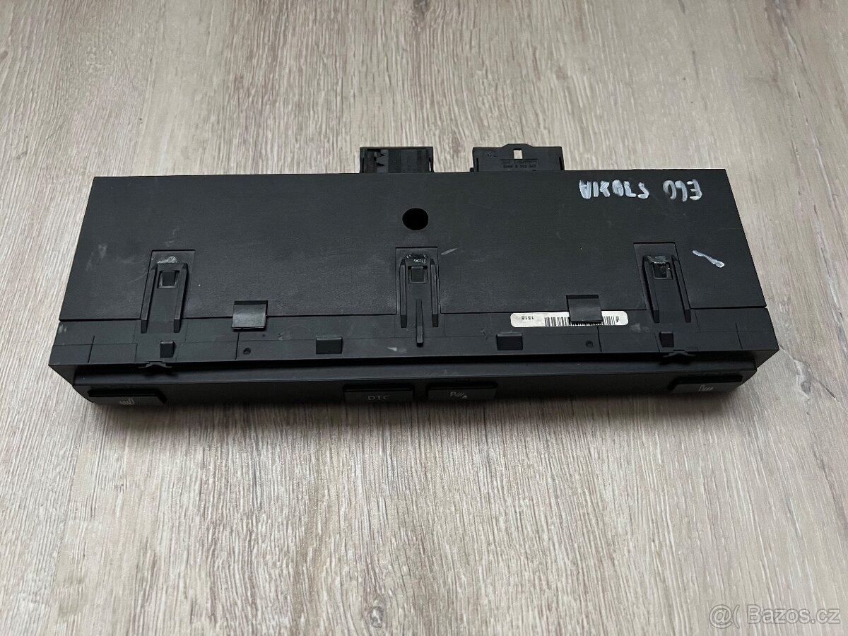 Panel vypínače vyhřívaných sedadel BMW OE 6985751 E60/E61 - 2