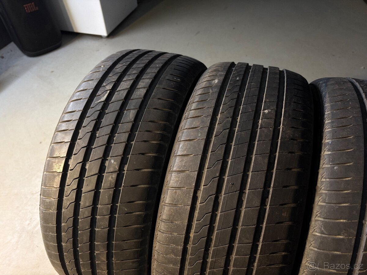 Letní pneu Firestone 225/45R17 - 2