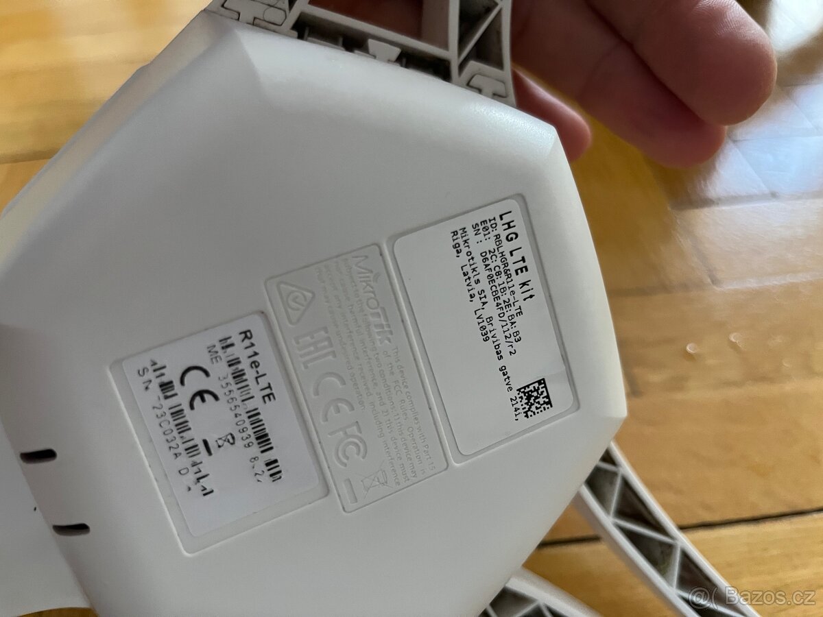 MikroTik LHG LTE kit – venkovní LTE anténa / modem - 2