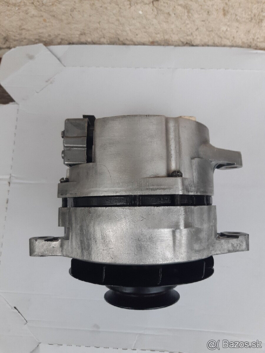 Alternátor 851.3701 14V 52A - 2