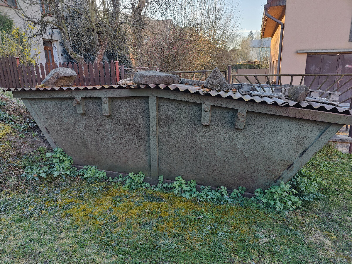 Řetězový stavební kontejner-vana - 2