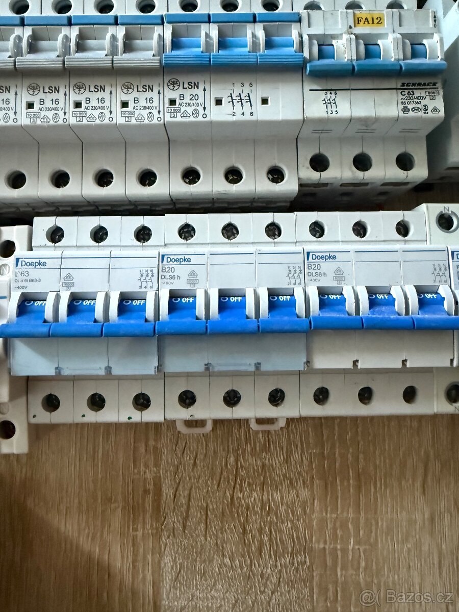 Jističe elektro - 2