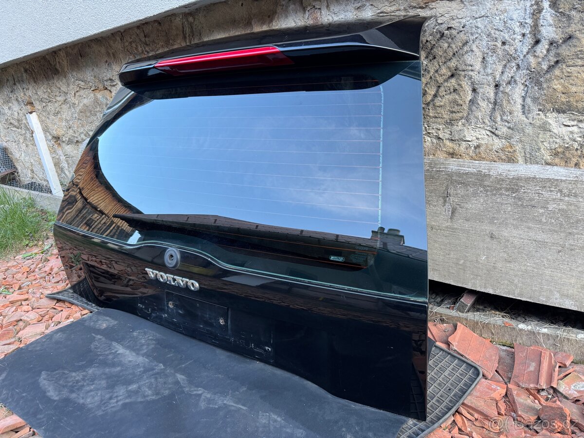 Dveře Volvo XC90 - černá barva 01900 - BLACK STONE SOLID - 2