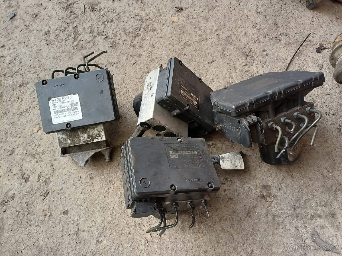 Abs jednotky na Mercedes w203 - 2