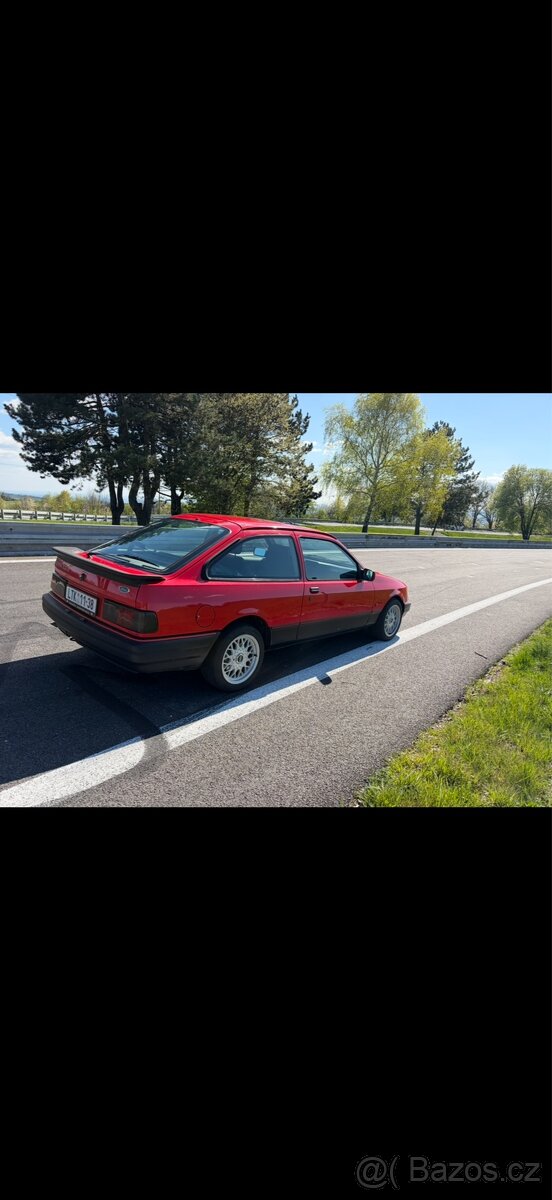 Ford Sierra 2.0 IS DOHC 88 kw, 3dv - 2