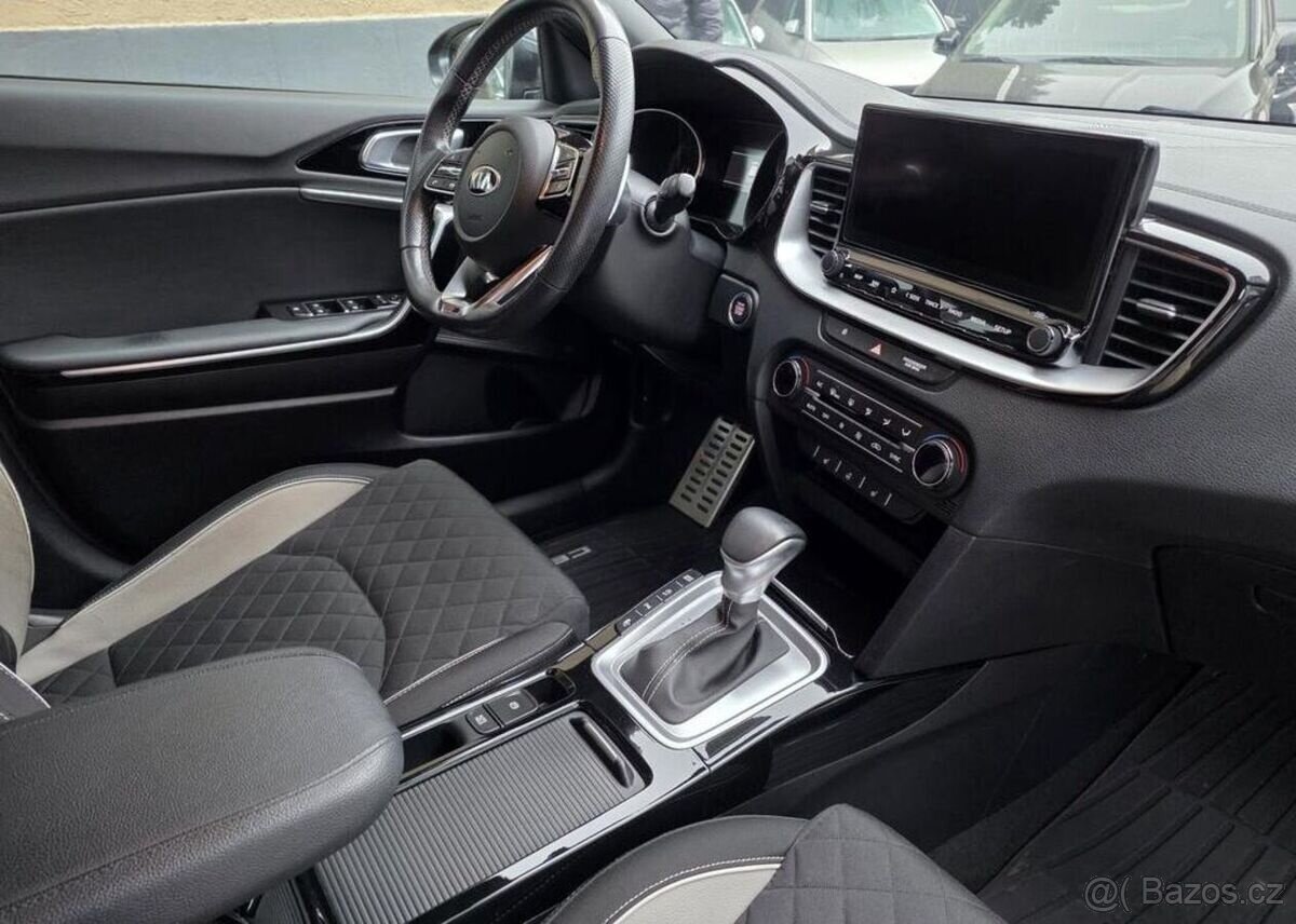 Kia Cee´d 1.6-GT-LINE-V ZÁRUCE - 2