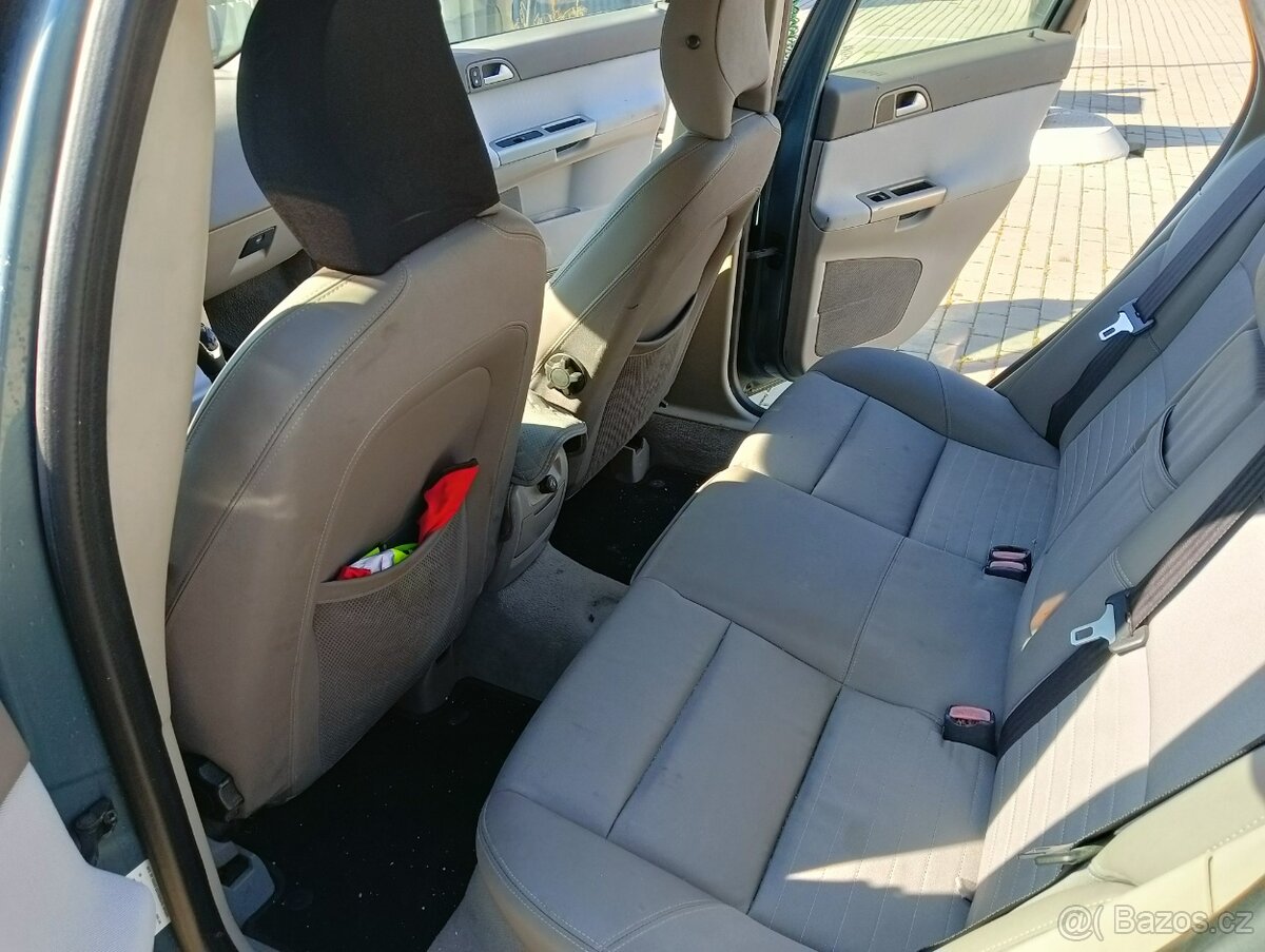Prodám Volvo V50 - 2