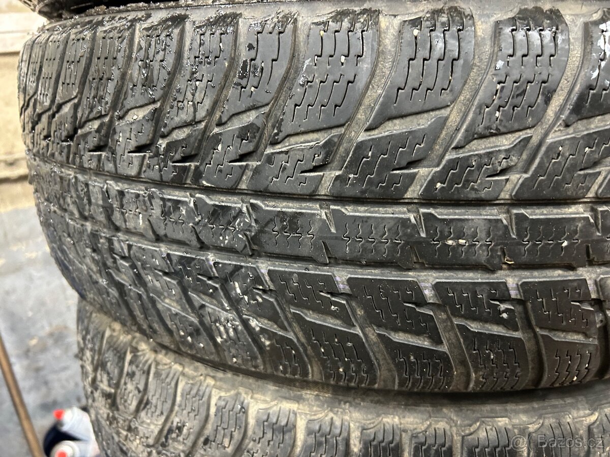 225/65 R17 zimní pneu Nokian - 2