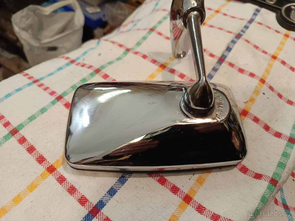 Lada,Vaz, Žiguli ZRCÁTKO - 2