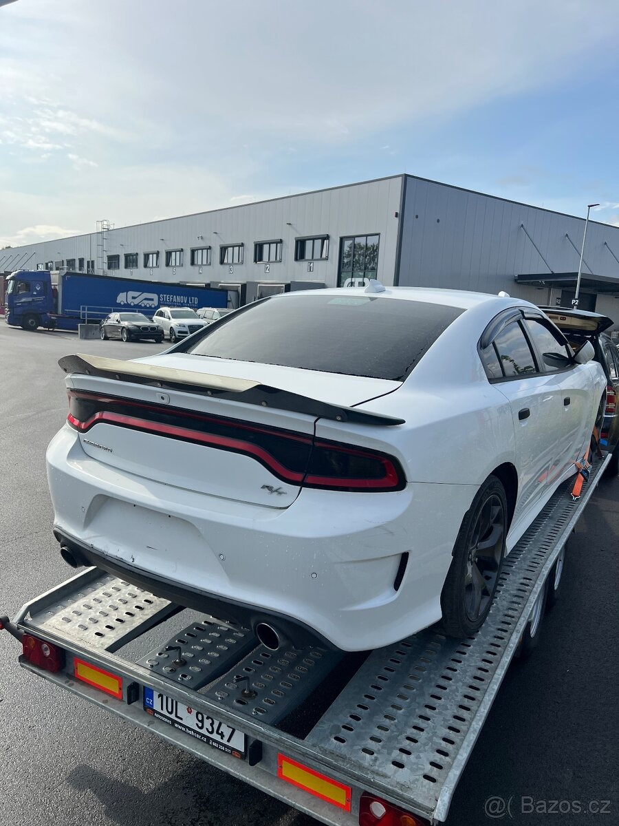 Dodge Charger R/T 5.7 V8 Hemi 2019 - 2