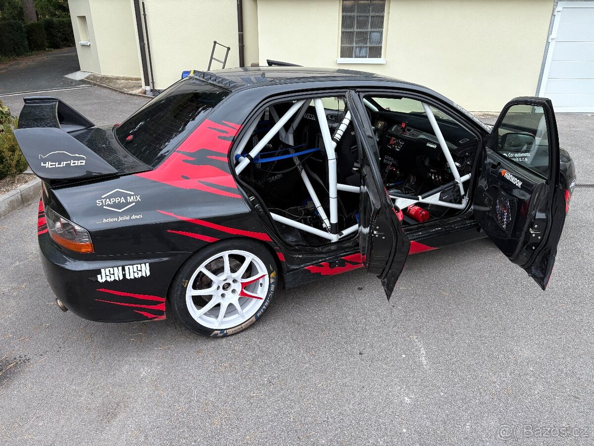 Mitsubishi Lancer Evo IX MR - 2