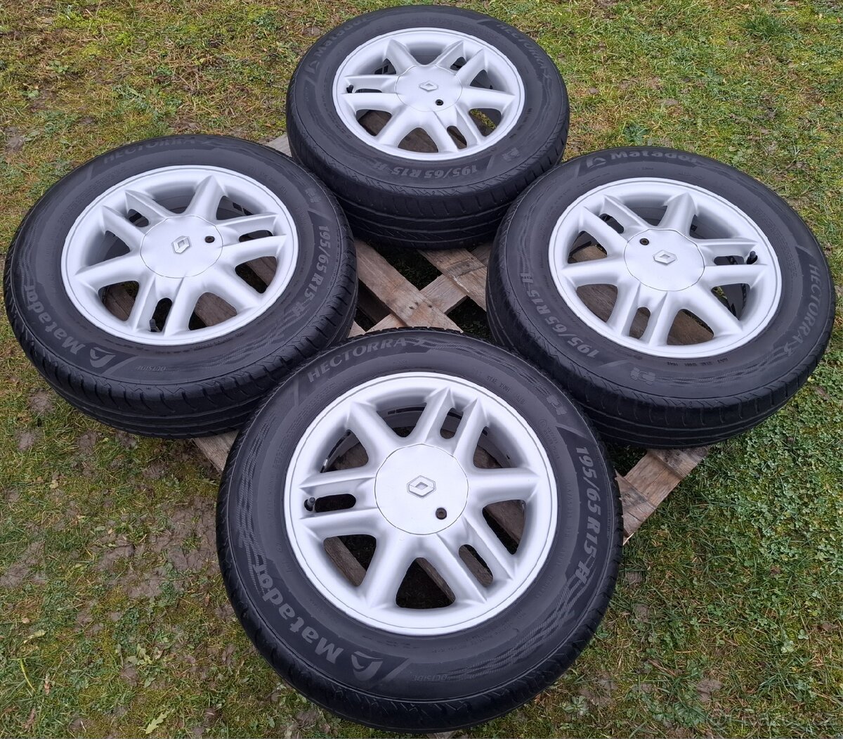 331 Alu Renault Scenic 195/65/15 - 2