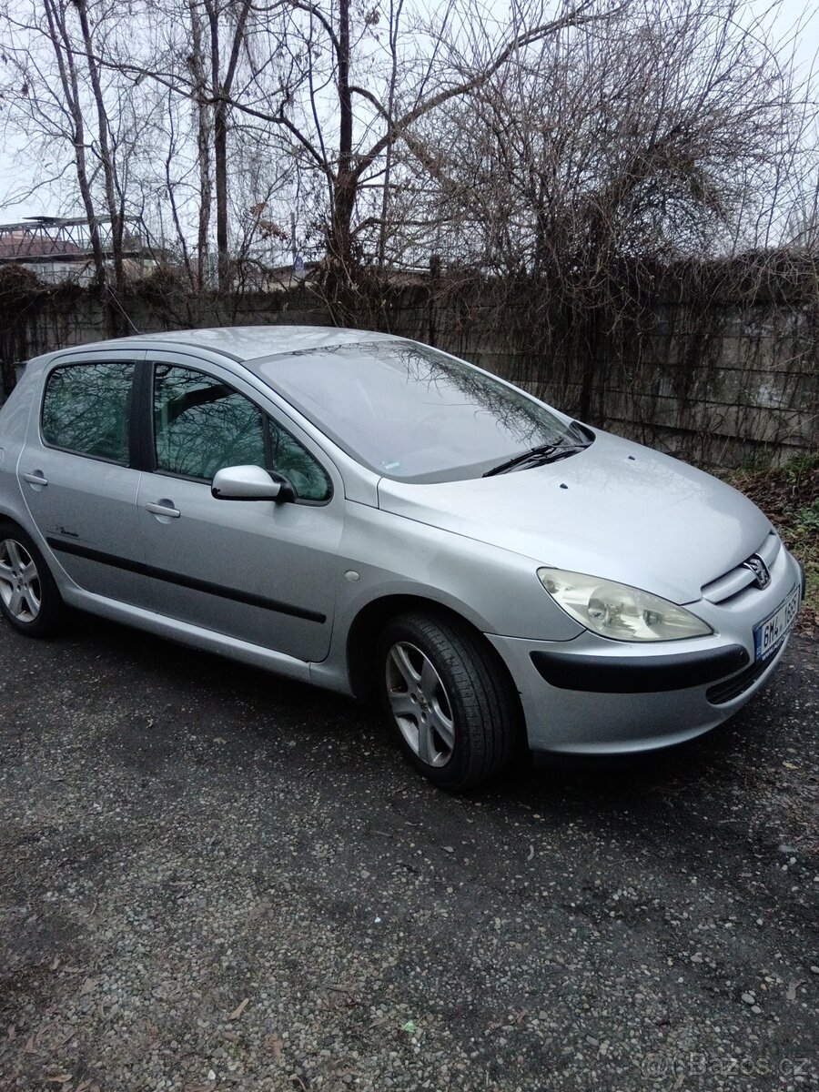 Peugeot 307 1.6 benzín 2002 - 2