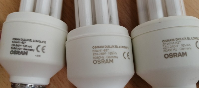 Úsporná žárovka E27 nepoužito - 2