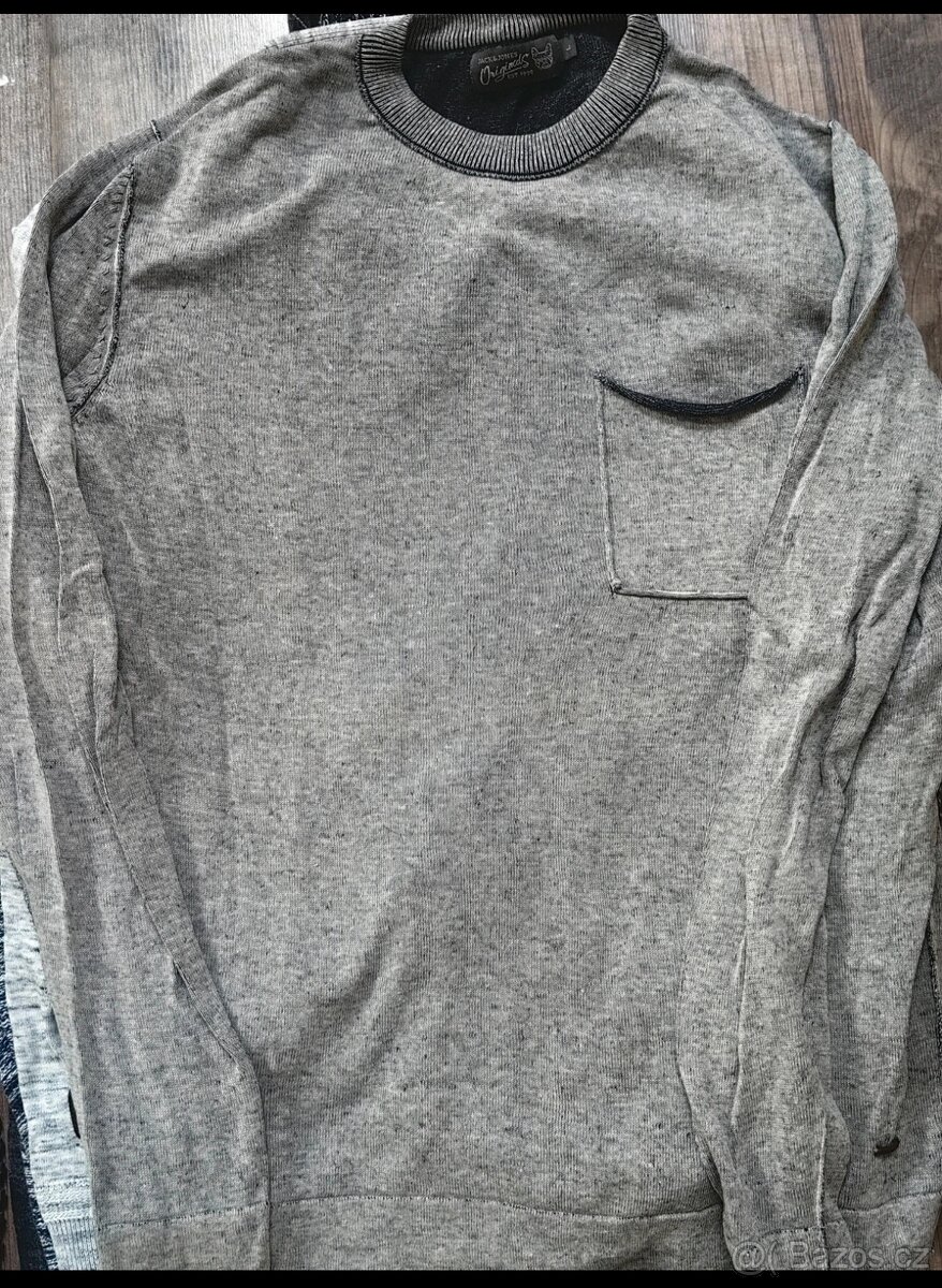 Pánské značkové svetre - 2