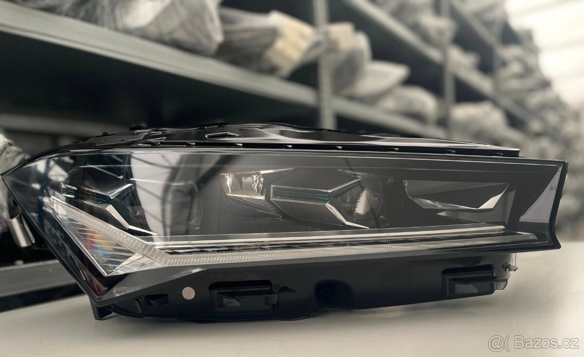 Superb 4 full LED Matrix 3P1941016A svetlomet - 2