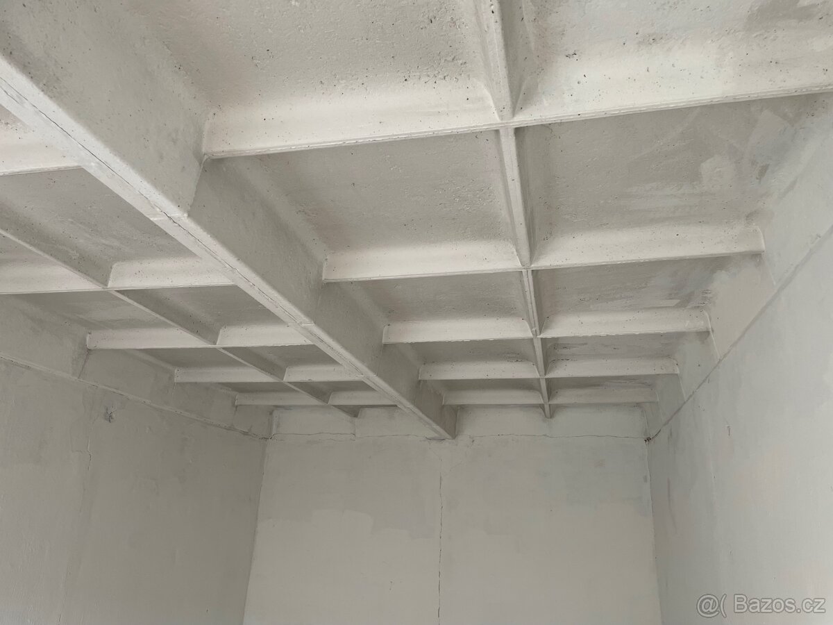 Pronájem garáže na hrázi - 2