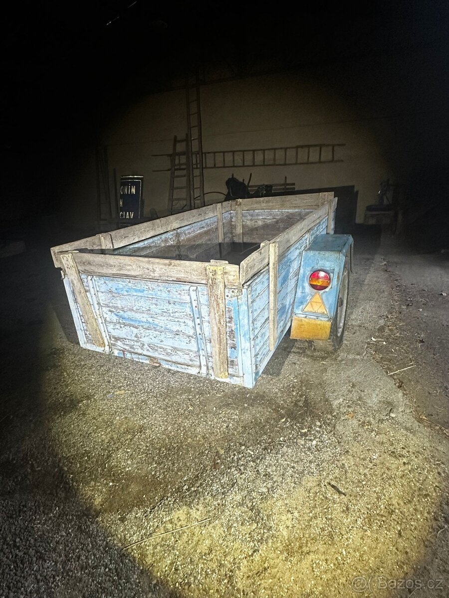 Vlečka za traktor - 2