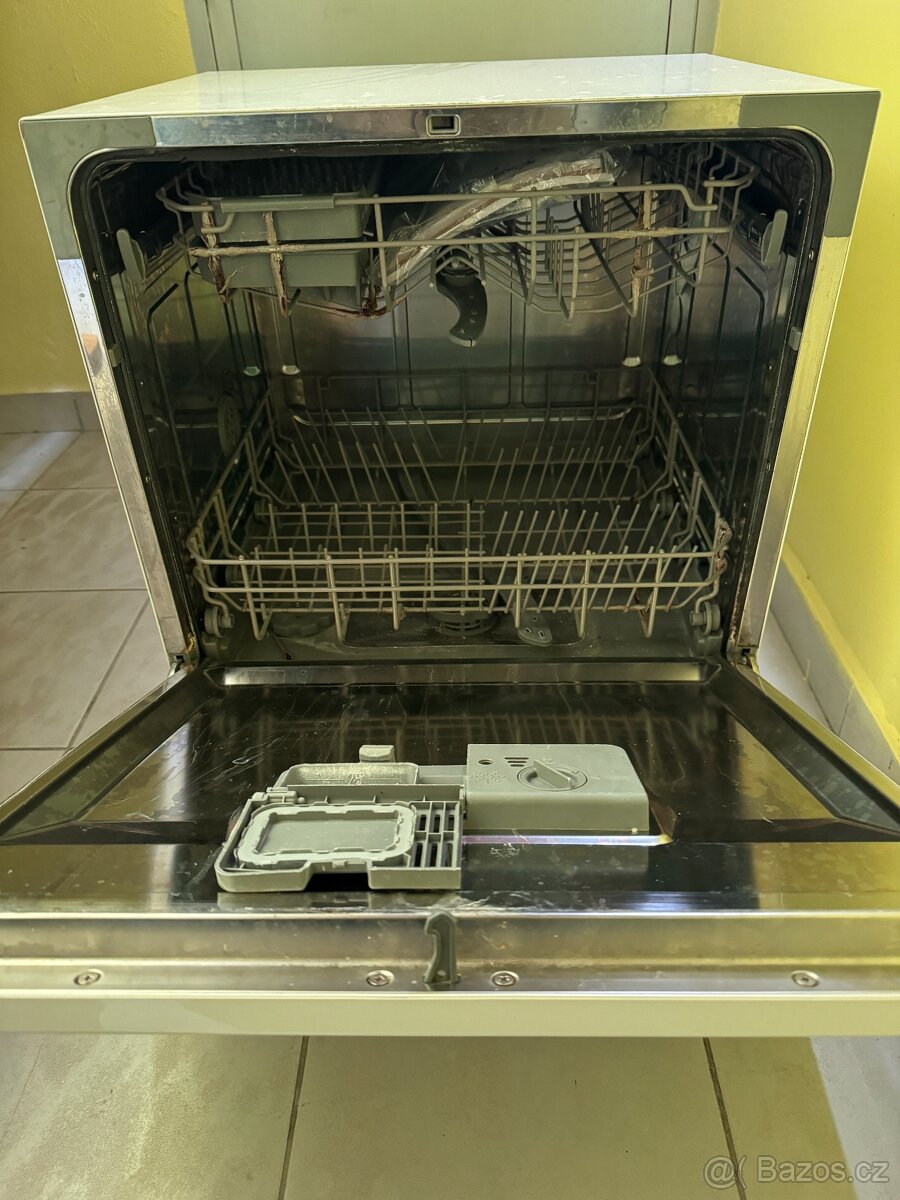 Candy myčka nádobí - 2