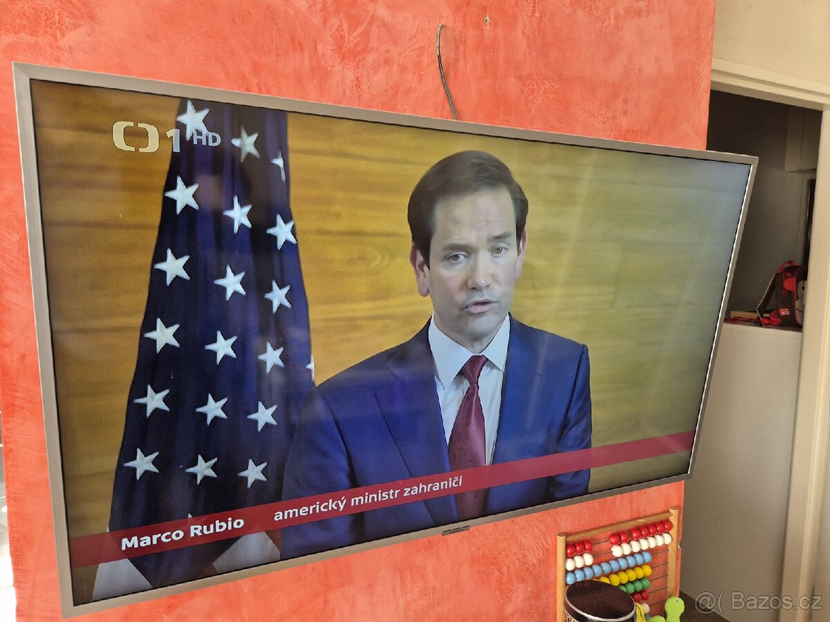 Samsung UHD TV 43 (103 cm) uhlopříčka - 2