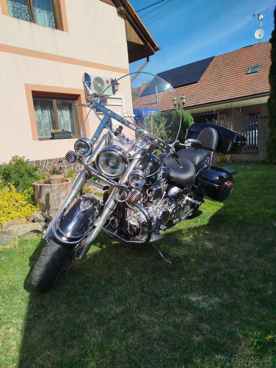 Yamaha Wildstar 1600 xv - 2