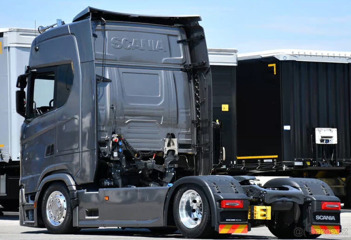 Scania Tahač pro mega návěs 500 S A4x2EB - 2