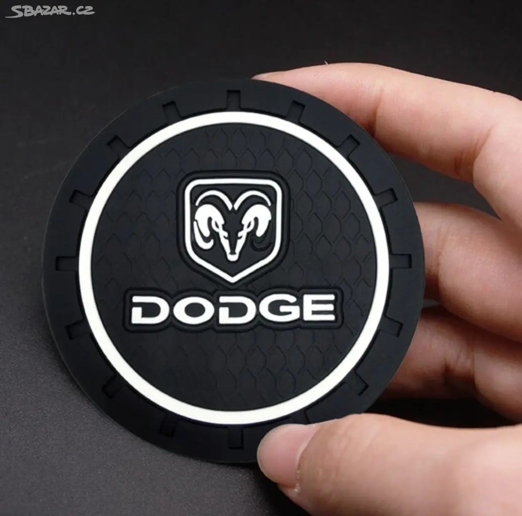 Gumové protiskluzové podtácky do auta - DODGE - 2